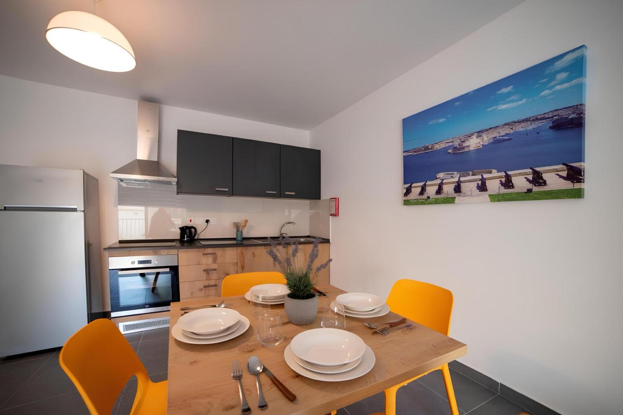 Elise Apartments Gzira Esterno foto